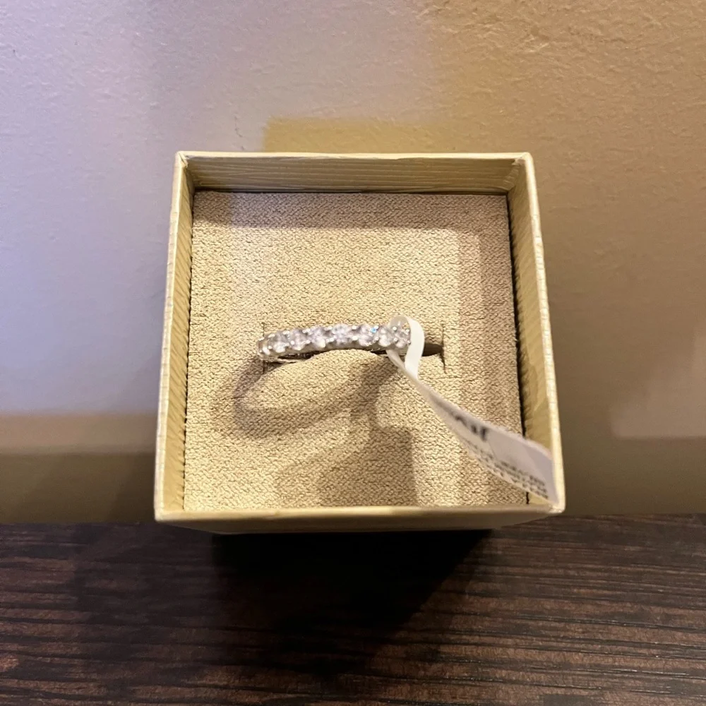 New JTV Cubic Zirconia in Platinum Over Sterling Silver Eternity Ring  Sz 8 - Picture 7 of 8